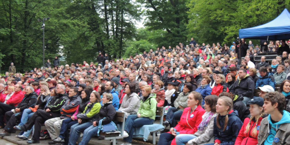 Multižánrový festival cimbálu ve Valašském Meziříčí přivítá hosty z celé Evropy