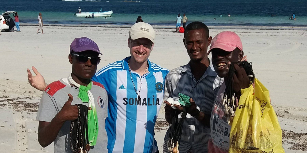 S Peterem Gregorem na skok do Somálska
