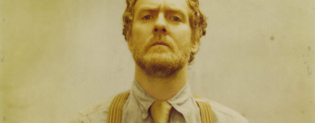 Glen Hansard, irský písničkář a miláček českého publika, zavítá v půli srpna do Valašského Meziříčí