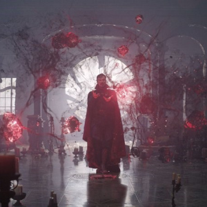 Doctor Strange v mnohovesmíru šílenství