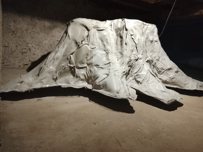 MAREK HALÁSZ — Petrifikácia