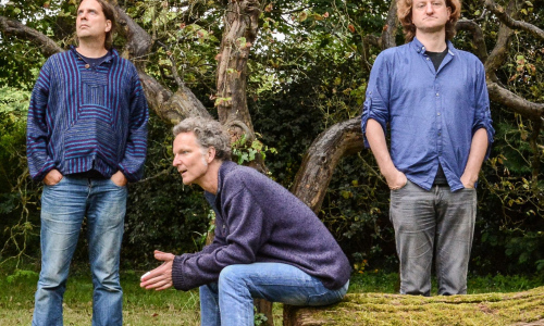 Belgické folkové trio Boma Family mimořádně v M-klubu
