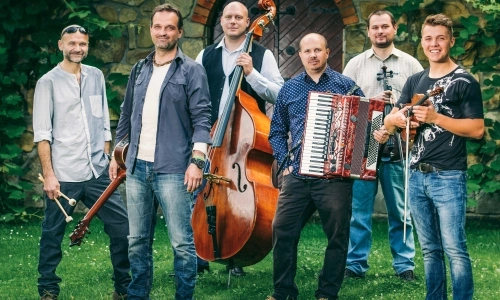 Mezi svátky na Docuku i Rockové Lišáky do M-klubu