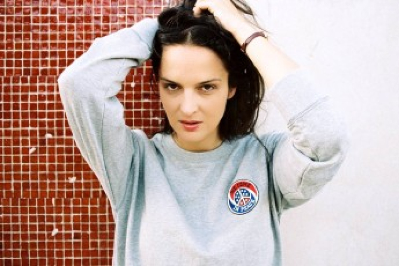 JANA KIRSCHNER (SK)