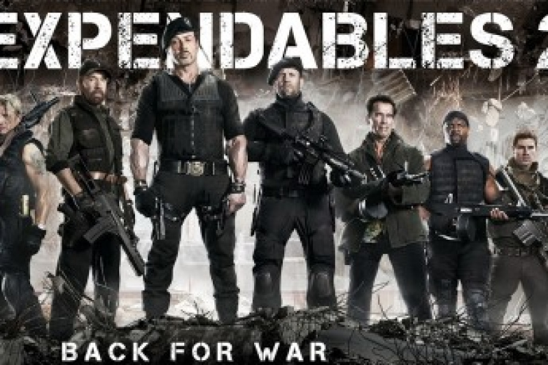 EXPANDABLES: POSTRADATELNÍ 2