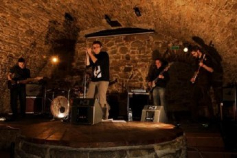 DRTIKOL + DOWNBELOW